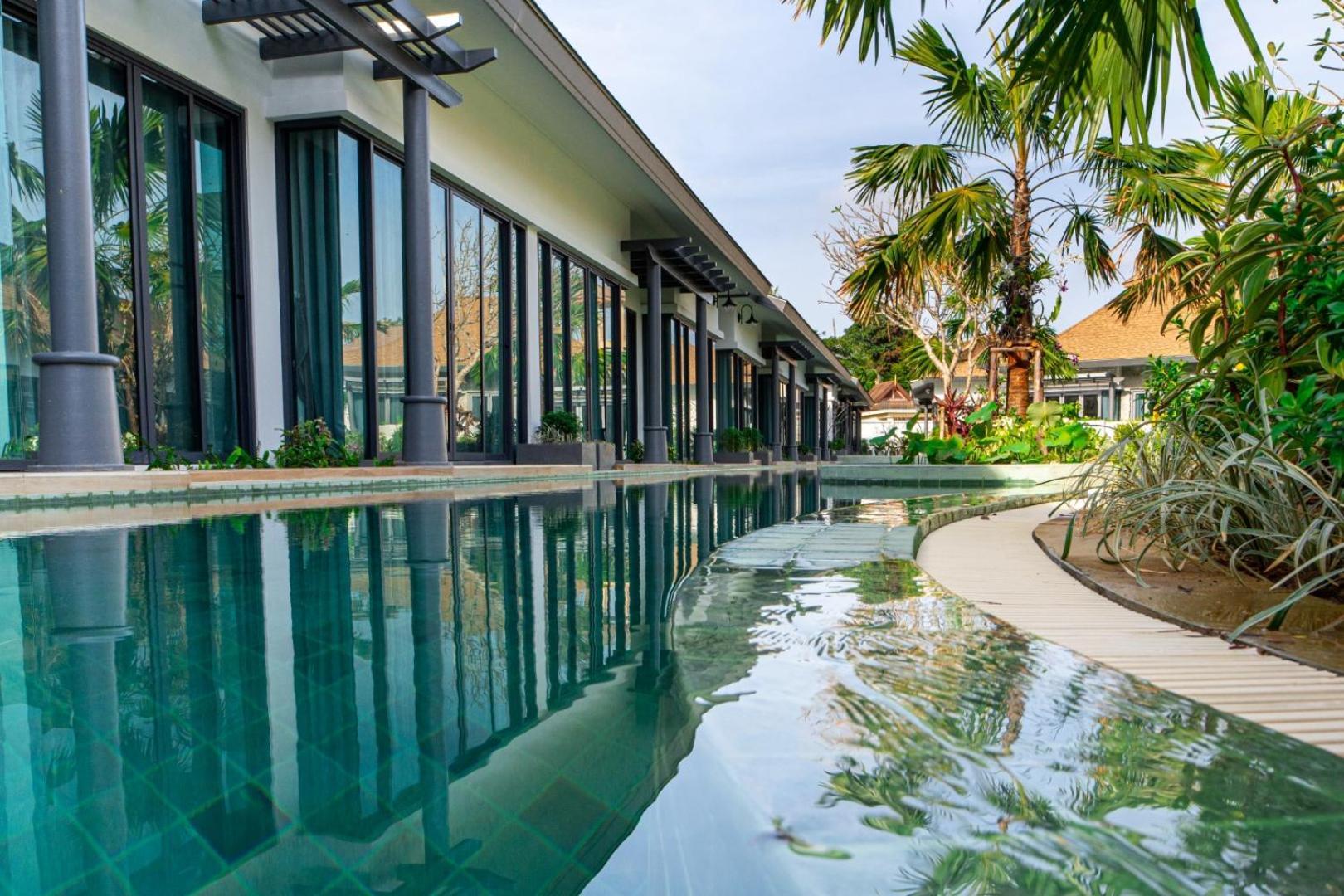 Tajh Pool Villas Чалонг Экстерьер фото