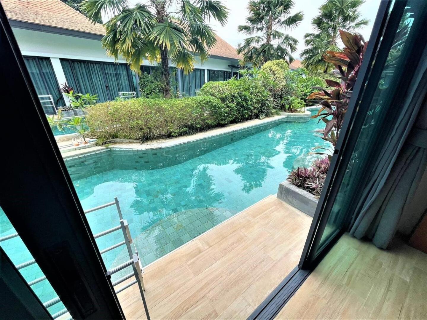 Tajh Pool Villas Чалонг Экстерьер фото